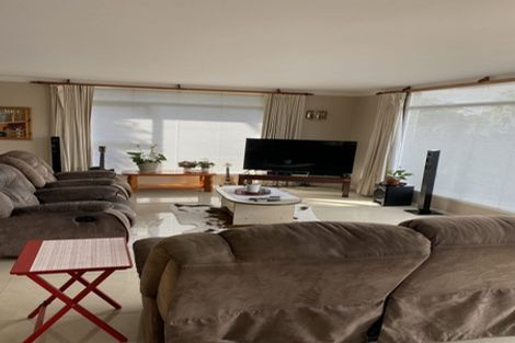 Photo of property in 20 Grenada Avenue, Forrest Hill, Auckland, 0620