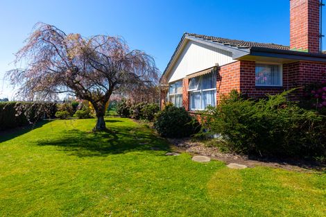 Photo of property in 2 North Street, Winchester, 7985