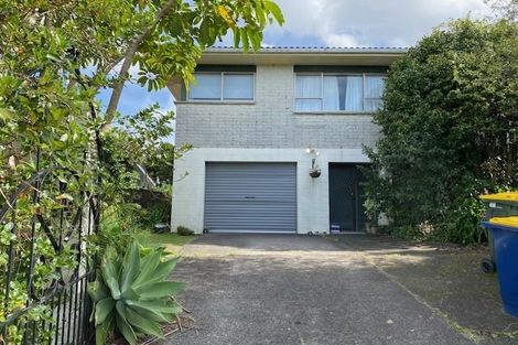 Photo of property in 7 Barker Rise, Northcross, Auckland, 0632