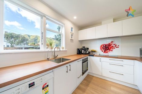 Photo of property in 83 Godley Street, Waiwhetu, Lower Hutt, 5010