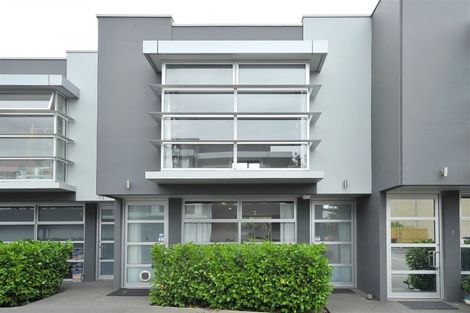 Photo of property in 8/8a Settlers Crescent, Ferrymead, Christchurch, 8023