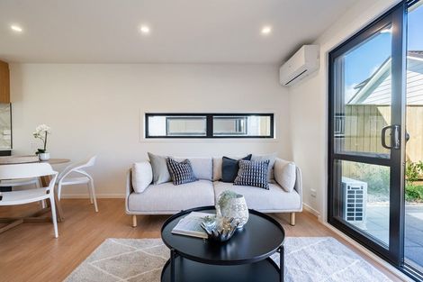 Photo of property in 4/8 Victoria Street, Ebdentown, Upper Hutt, 5018