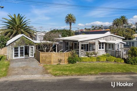 Photo of property in 9 Scarborough Road, Waihi Beach, 3611