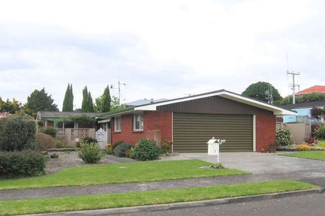 Photo of property in 1 Linklater Avenue, Bellevue, Tauranga, 3110