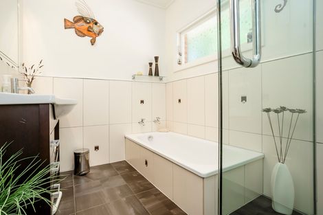 Photo of property in 96 Morris Road, Kinmont Park, Mosgiel, 9024