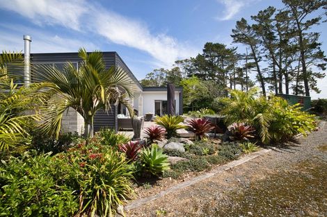 Photo of property in 36 Kahurangi Drive, Mangawhai, Kaiwaka, 0573