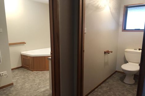 Photo of property in 107 Bush Road, Mosgiel, 9024