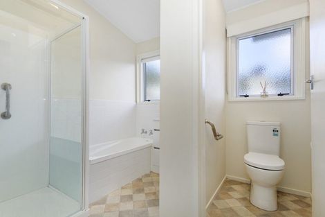 Photo of property in 76 Warwick Street, Wilton, Wellington, 6012