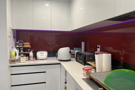 Photo of property in 9a Alan Avenue, Henderson, Auckland, 0610