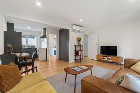 Photo of property in 2/57 Church Road, Mangere Bridge, Auckland, 2022