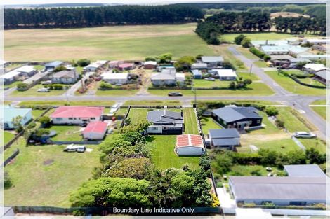 Photo of property in 22 Edinburgh Terrace, Foxton Beach, Foxton, 4815