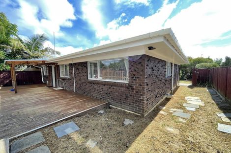 Photo of property in 1/4 Palm Court Drive, Glen Eden, Auckland, 0602