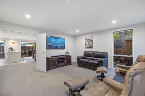 Photo of property in 103 Ballintoy Park Drive, Welcome Bay, Tauranga, 3175