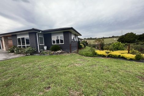 Photo of property in 90 Hillpark Drive, Pokeno, 2402