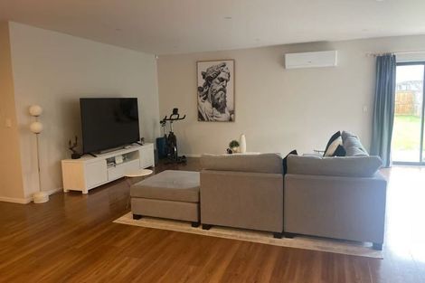 Photo of property in 6 Benjamin Place, Clevedon, 2582