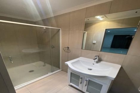 Photo of property in 232 Botany Road, Golflands, Auckland, 2013