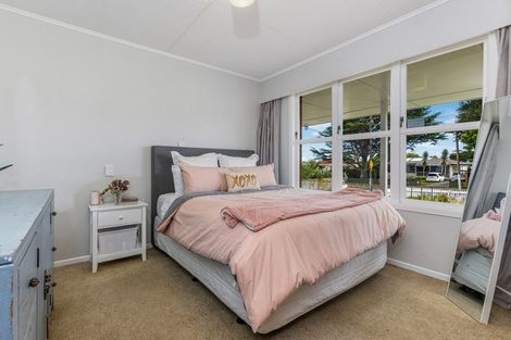 Photo of property in 41 Puriri Road, Manurewa, Auckland, 2102
