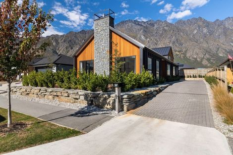 Photo of property in 8 Wheat Street, Jacks Point, Queenstown, 9371