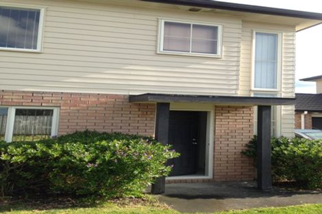 Photo of property in 36 Brashier Circle, Sunnyvale, Auckland, 0612