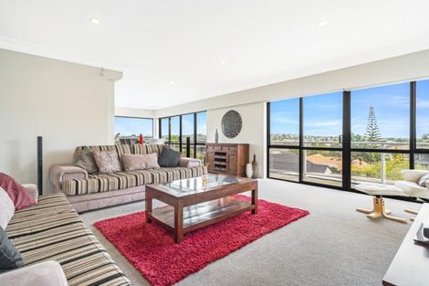 Photo of property in 42 Westview Court, Somerville, Auckland, 2014