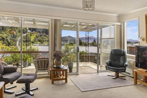 Photo of property in 52 Dorset Street, Picton, 7220