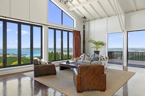 Photo of property in 197 Rodney Road, Whangateau, 0985