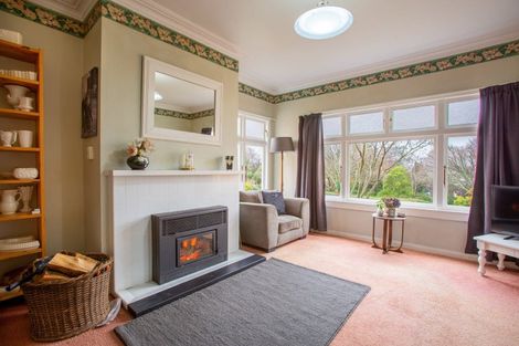 Photo of property in 47 Queen Street, Dannevirke, 4930