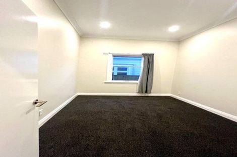 Photo of property in 40 Te Wharepouri Street, Berhampore, Wellington, 6023