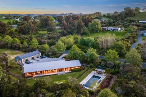 Photo of property in 2 Tamahunga Drive, Matakana, Warkworth, 0985