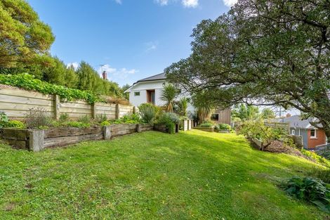 Photo of property in 5 Hellyer Street, Macandrew Bay, Dunedin, 9014