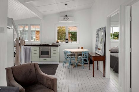 Photo of property in 9 George Street, Paeroa, 3600