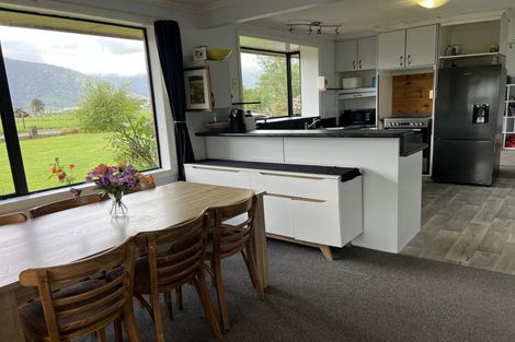 Photo of property in 92 Whitcombe Valley Road, Kokatahi, Hokitika, 7881