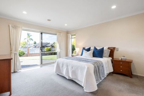 Photo of property in 2 Miers Glade, Rototuna North, Hamilton, 3210