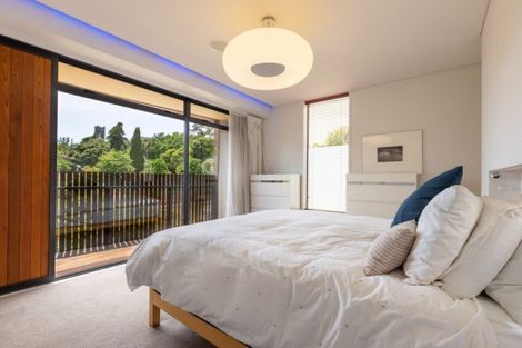 Photo of property in 27 Examiner Street, Nelson, 7010