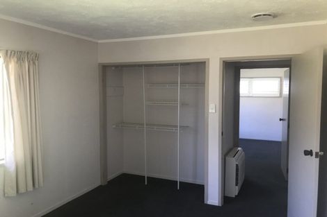 Photo of property in 2/81a Salisbury Road, Birkdale, Auckland, 0626