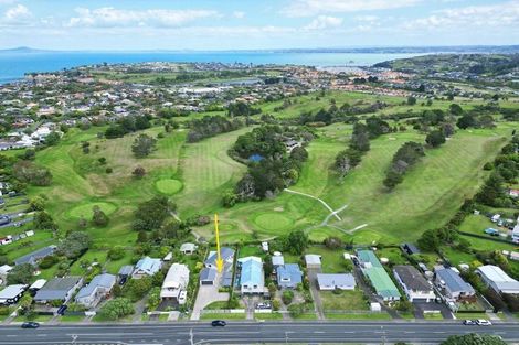 Photo of property in 1389 Whangaparaoa Road, Army Bay, Whangaparaoa, 0930