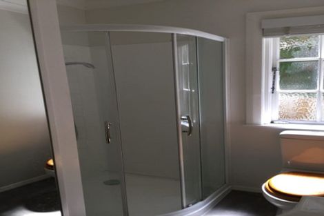 Photo of property in 1 Glasgow Street, Kelburn, Wellington, 6012