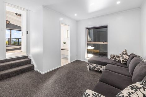 Photo of property in 7 Tregear Place, Camborne, Porirua, 5026