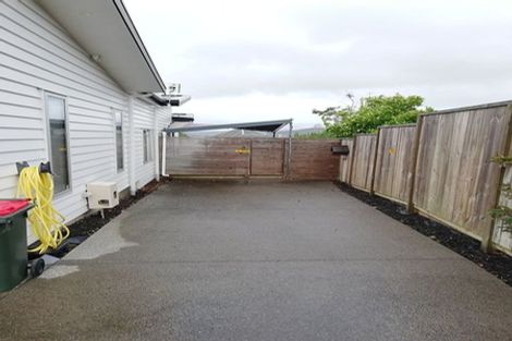 Photo of property in 107 Litten Road, Cockle Bay, Auckland, 2014