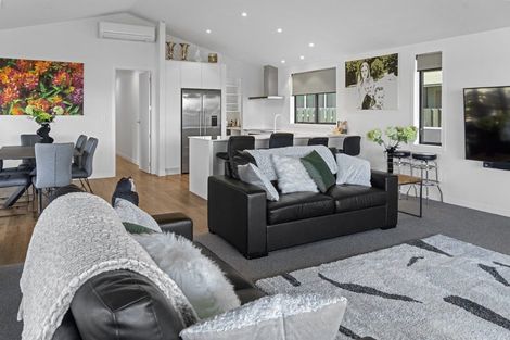 Photo of property in 32 The Esplanade, Omokoroa, 3114