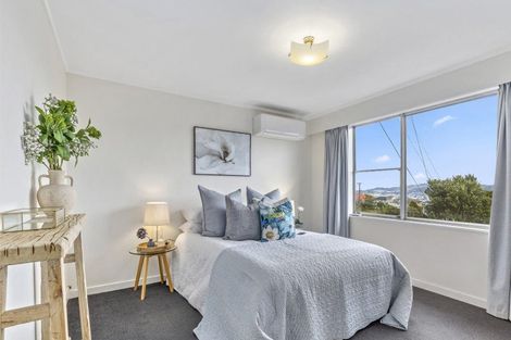 Photo of property in 91 Black Rock Road, Newlands, Wellington, 6037