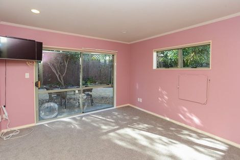 Photo of property in 1/217 Mcleod Street, Camberley, Hastings, 4120