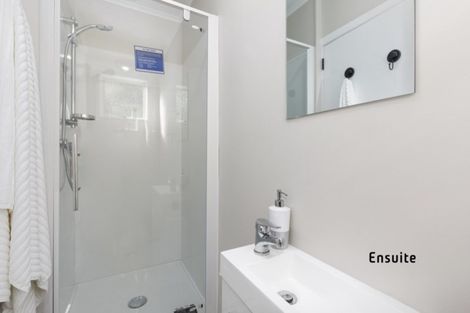 Photo of property in 15 Ngahere Street, Stokes Valley, Lower Hutt, 5019