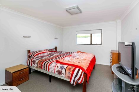 Photo of property in 129 Pendarves Street, New Plymouth, 4312