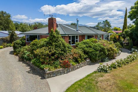 Photo of property in 76 Rhodes Street, Waimate, 7924