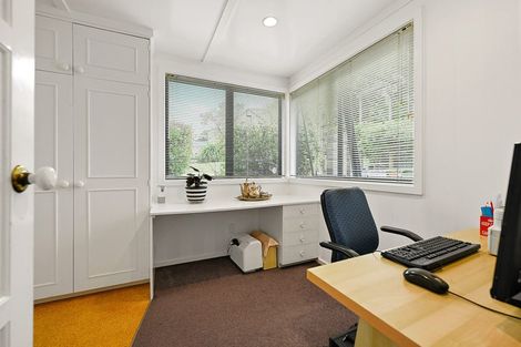 Photo of property in 13 Lake Domain Drive, Frankton, Hamilton, 3204