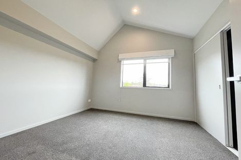 Photo of property in 49b Hatherlow Street, Glenfield, Auckland, 0629