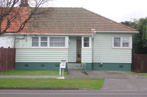 Photo of property in 339 Waiwhetu Road, Fairfield, Lower Hutt, 5011