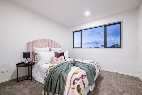 Photo of property in 3/50 Newington Road, Henderson, Auckland, 0612