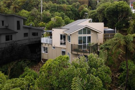 Photo of property in 51a Maungaraki Road, Korokoro, Lower Hutt, 5012